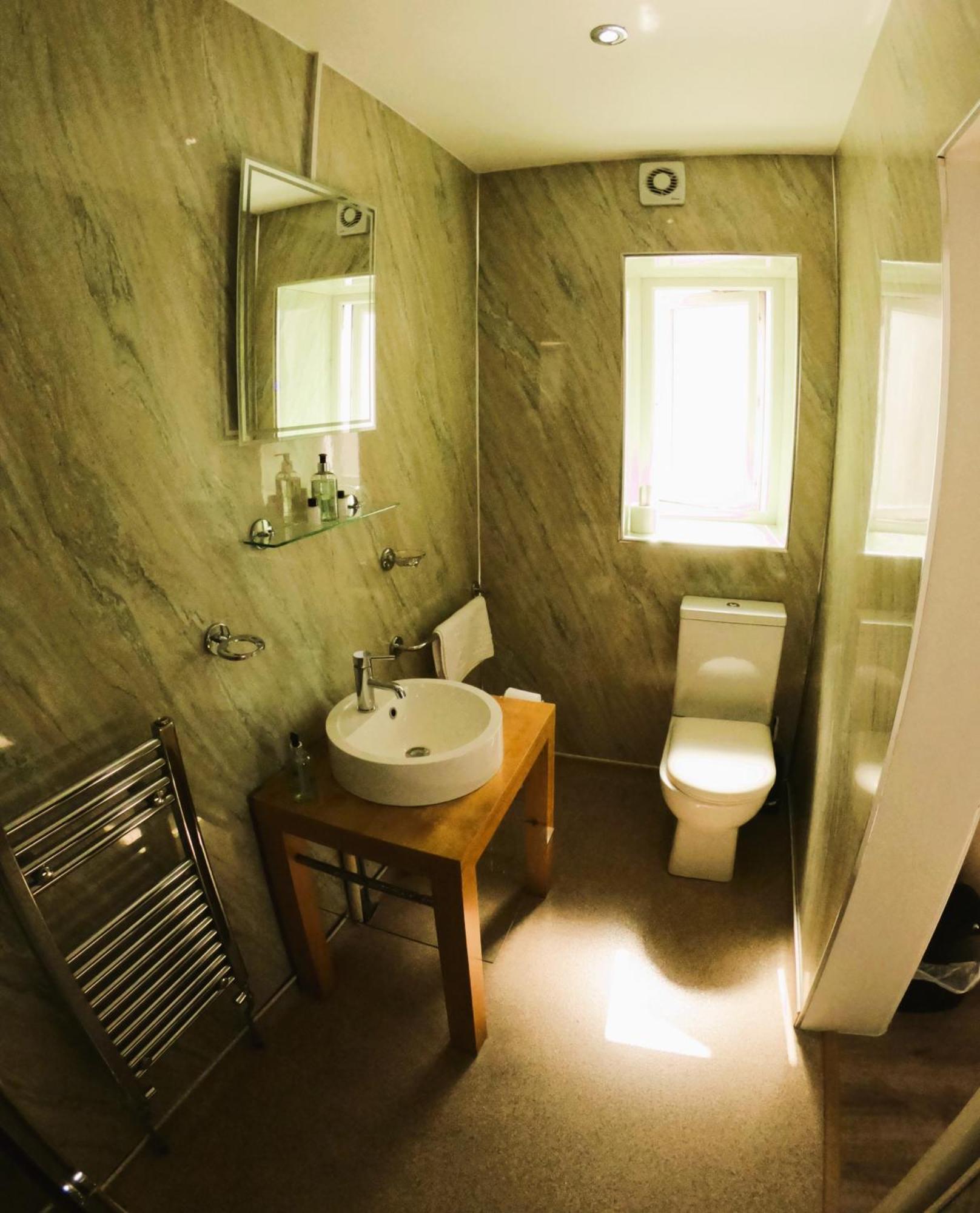 Lundy House Hotel Улакумб Екстериор снимка