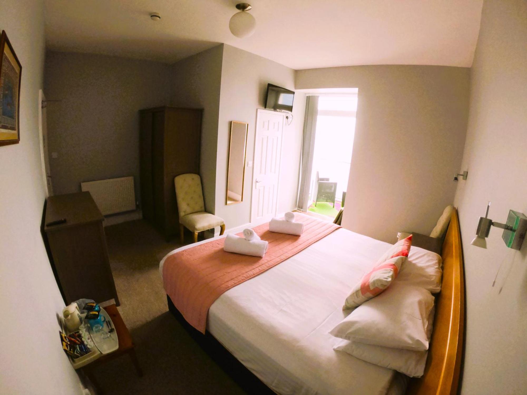 Lundy House Hotel Улакумб Екстериор снимка